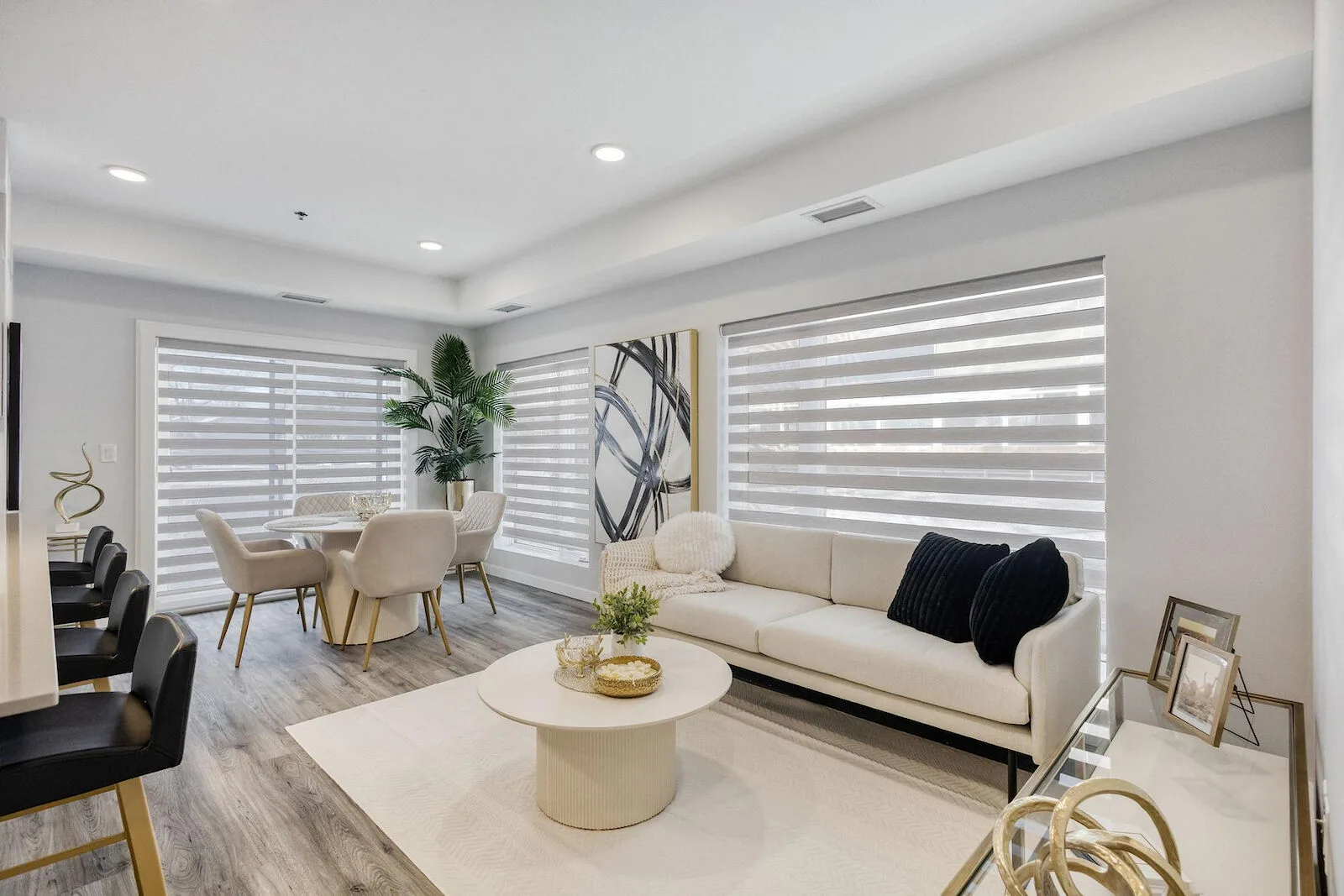 Windsor Luxury Estates; 1033 Autumnwood Drive