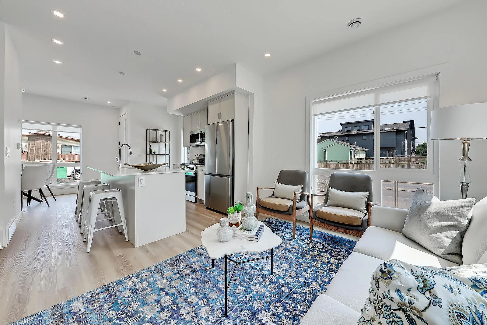 Beautiful Inner-City Townhome Home