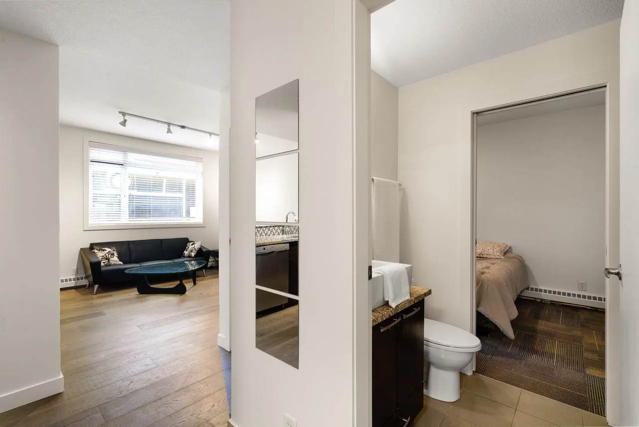 298 22 Ave Sw, Calgary, AB T2S None, CAN