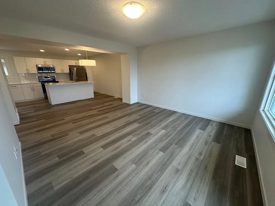 (PN 1139) Modern 3-Bedroom Townhome with Double Car Garage!