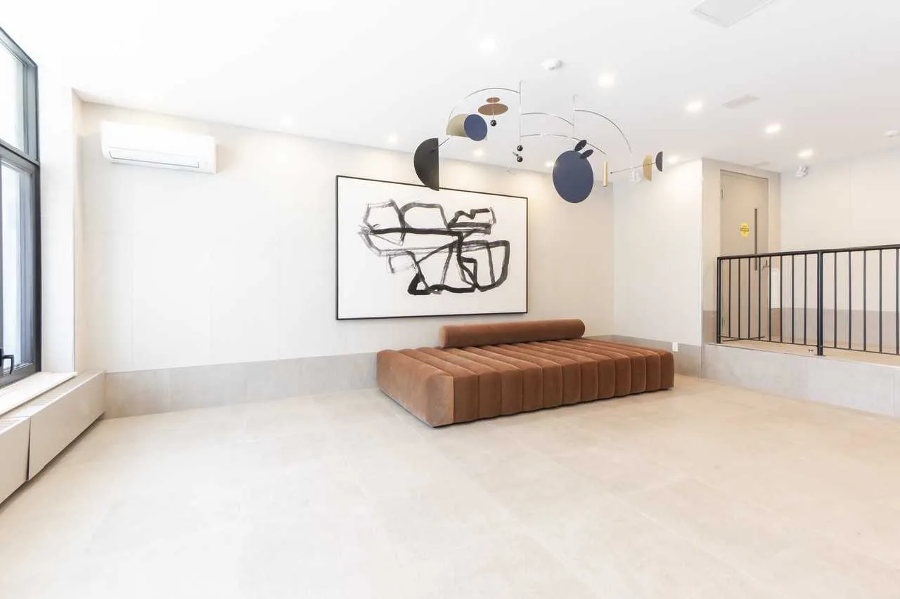 35 David Salomon Drive