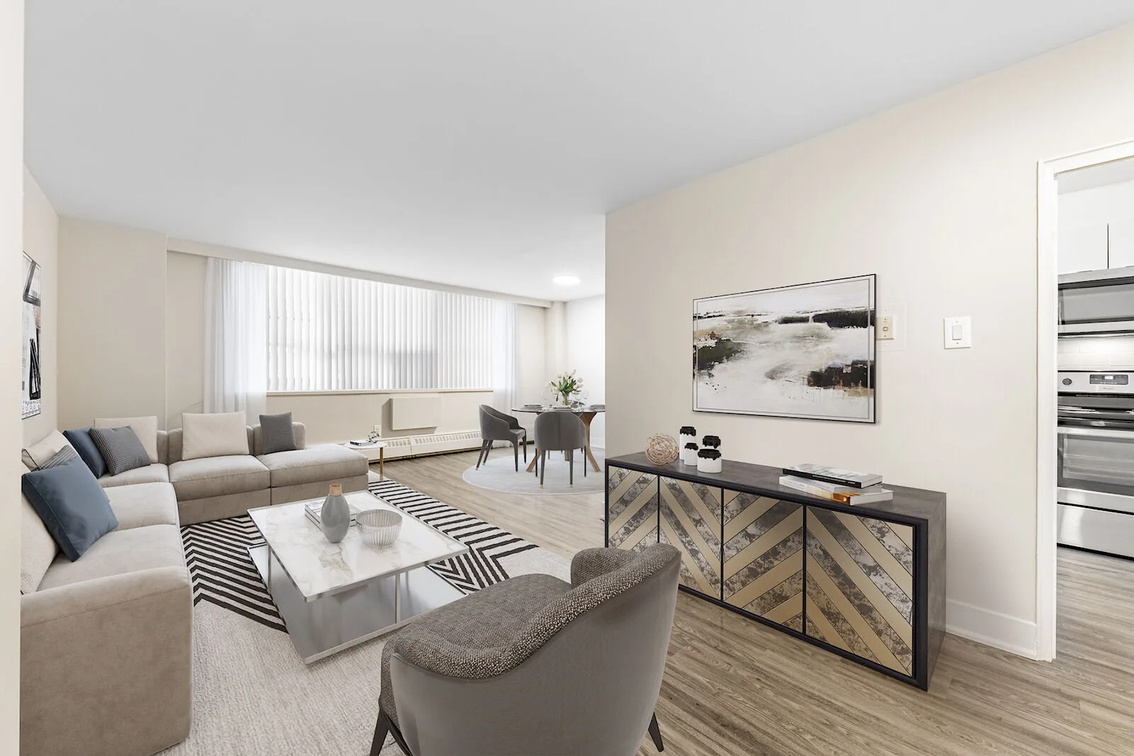 Spacious Forest Hill Rentals with Balconies & Modern Upgrades at 650 Eglinton Avenue West in Toronto