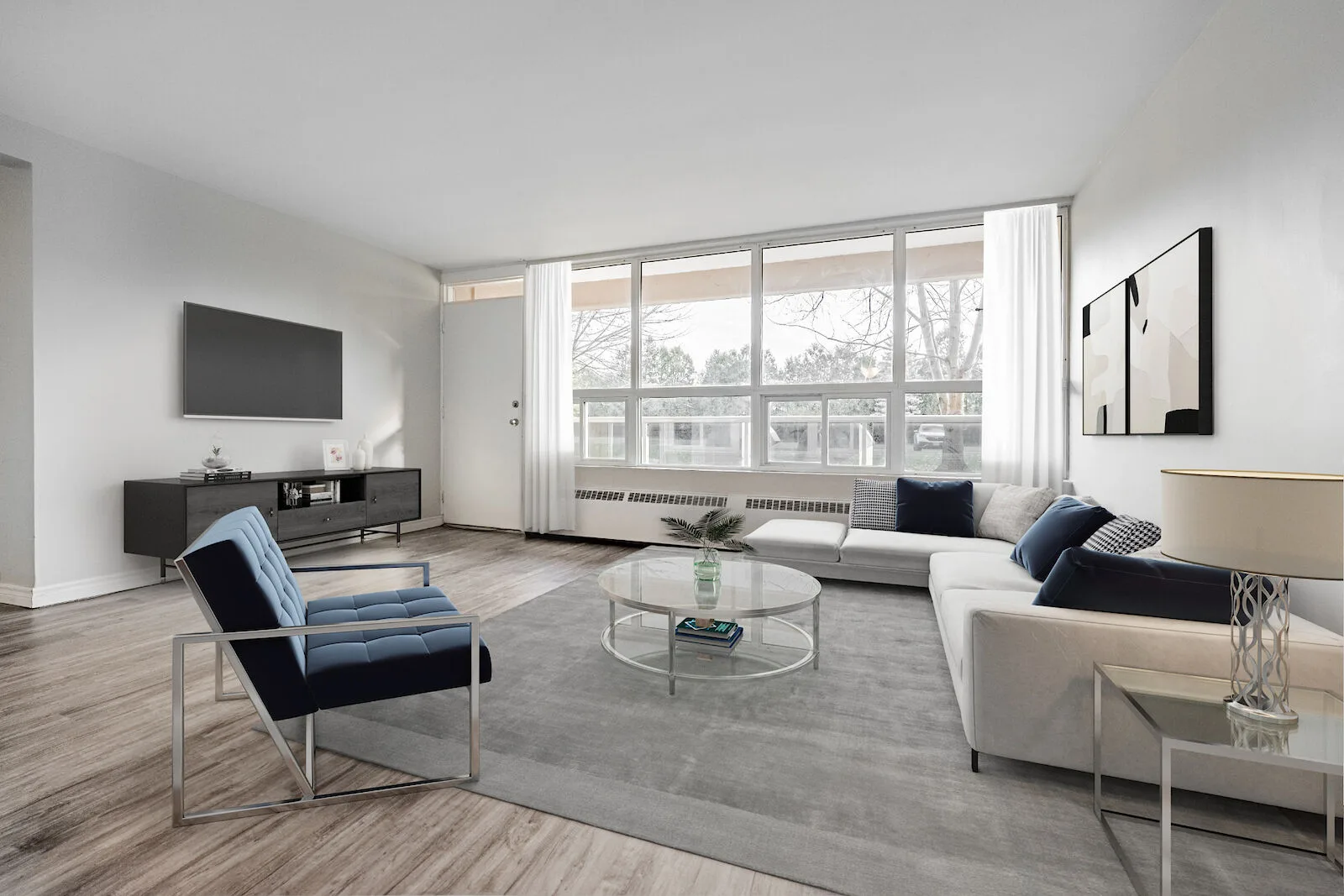 780 Wonderland Rd S – London Rentals with Balcony