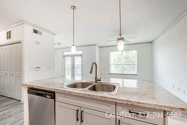 2801 S Bartell Dr, Houston, TX 77054, USA