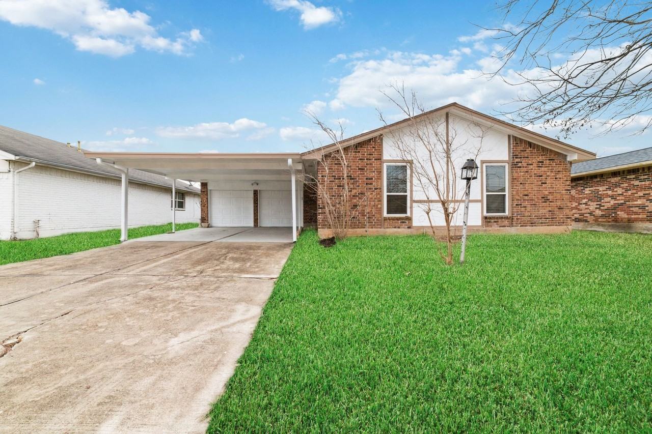 11610 Grapewood Dr, Houston, TX 77089, USA
