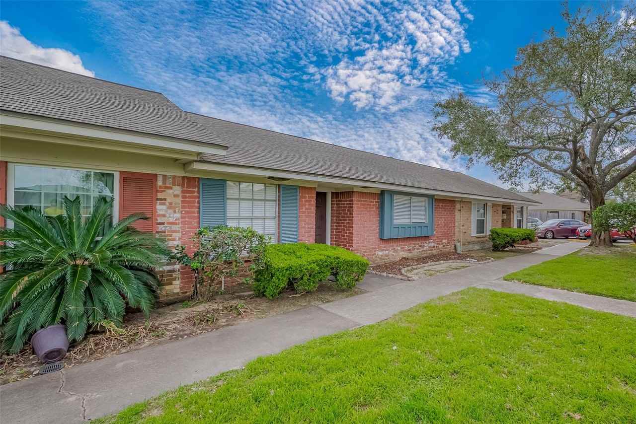 1939 Campbell Rd, Houston, TX 77080, USA