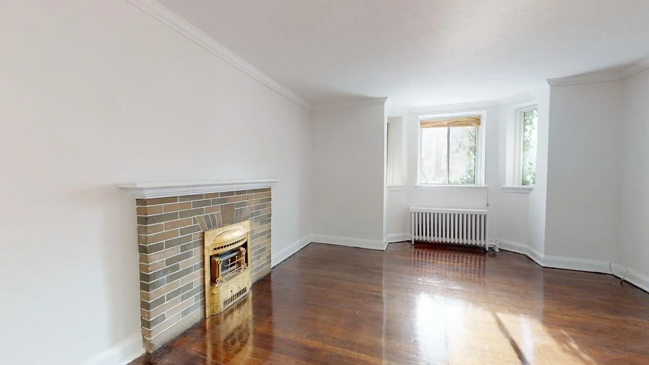 316-320 Lonsdale