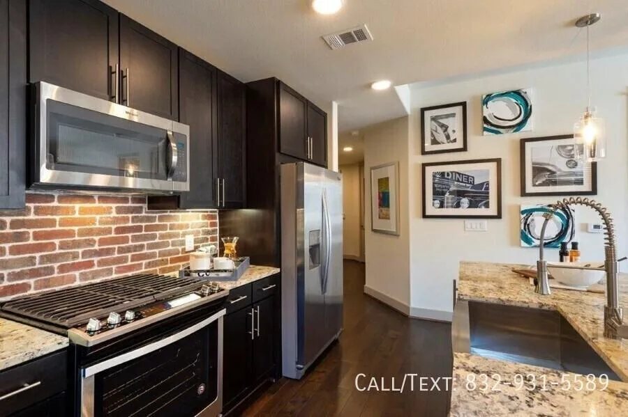 699 Capitol St, Houston, TX 77002, USA