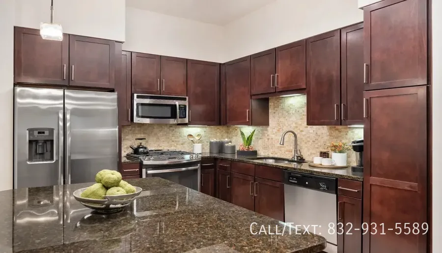 500 Sage Rd, Houston, TX 77056, USA