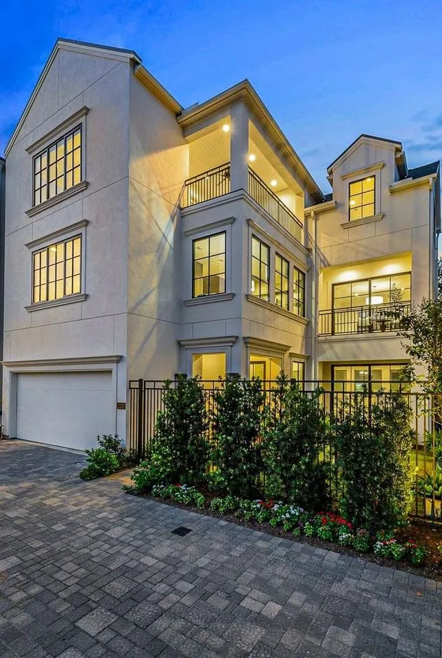 2226 Potomac Dr, Houston, TX 77057, USA