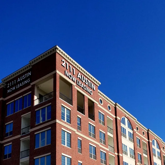 2111 Austin Apartments
