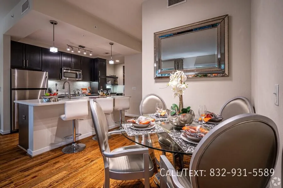 1434 Dunlavy St, Houston, TX 77019, USA
