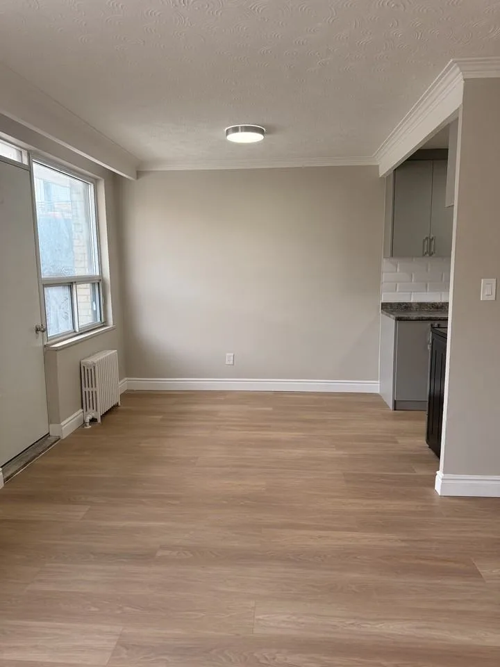 450 Winona Drive