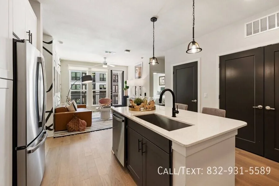 1008 Durham Dr, Houston, TX 77007, USA
