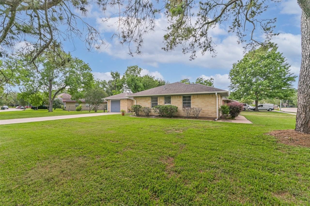10414 Woodwind Dr, Houston, TX 77025, USA