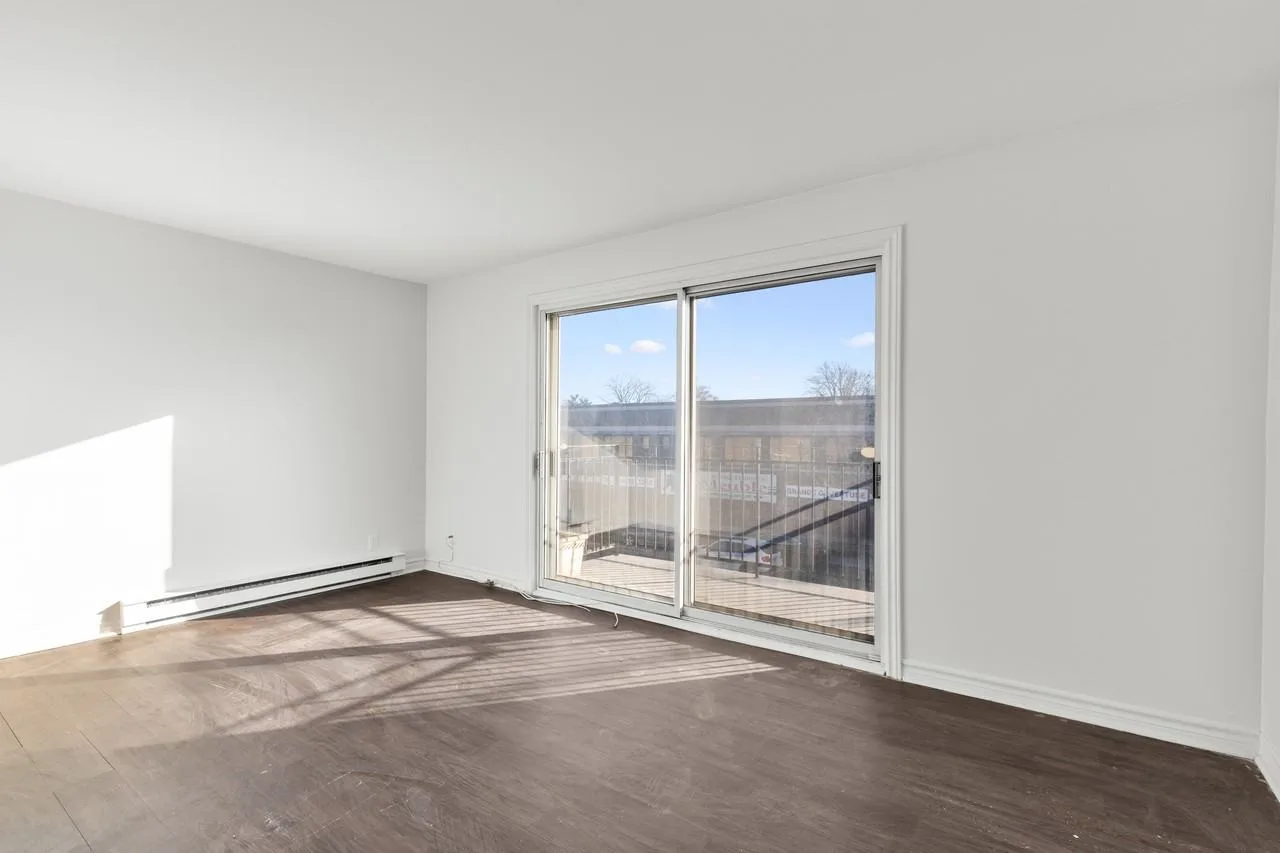 4761 Rue Hochelaga