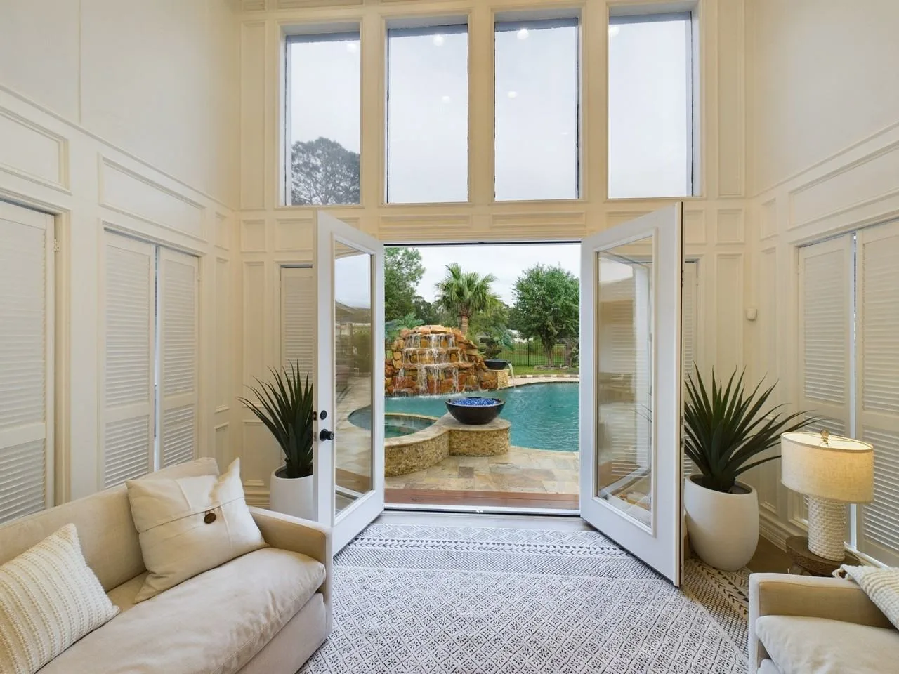 7702 Antoine Dr, Houston, TX 77088, USA