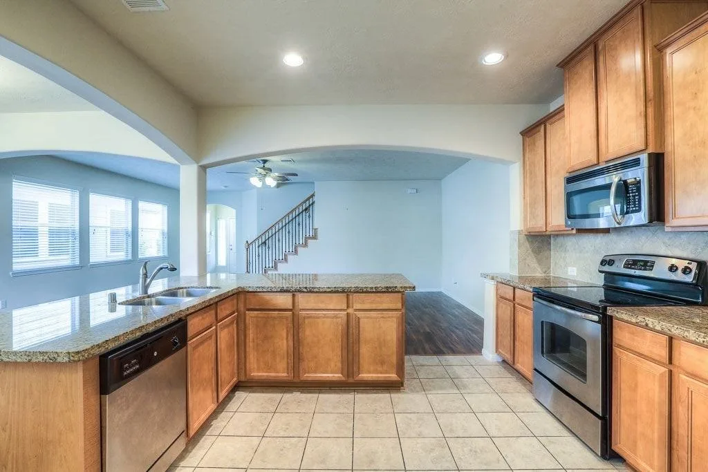 2742 Windy Thicket Ln, Houston, TX 77082, USA