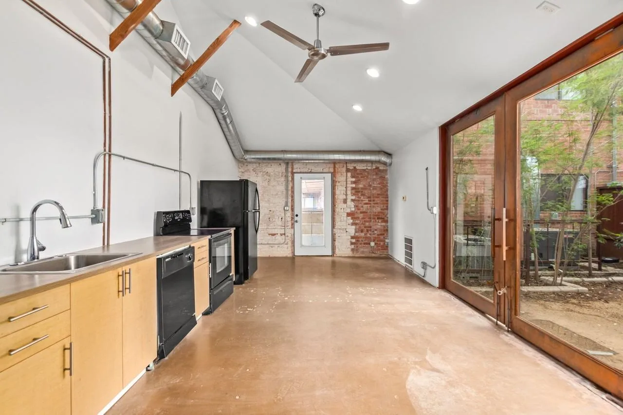 Steelyard Apartments