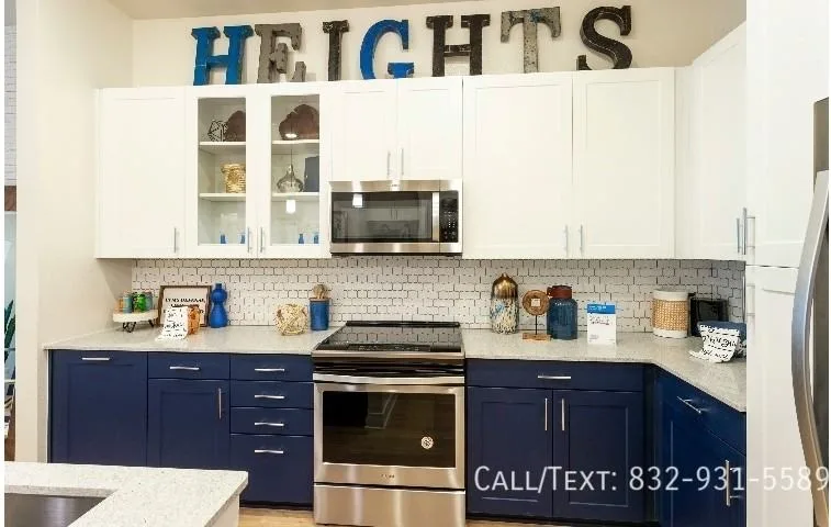 2200 Rutland St, Houston, TX 77008, USA
