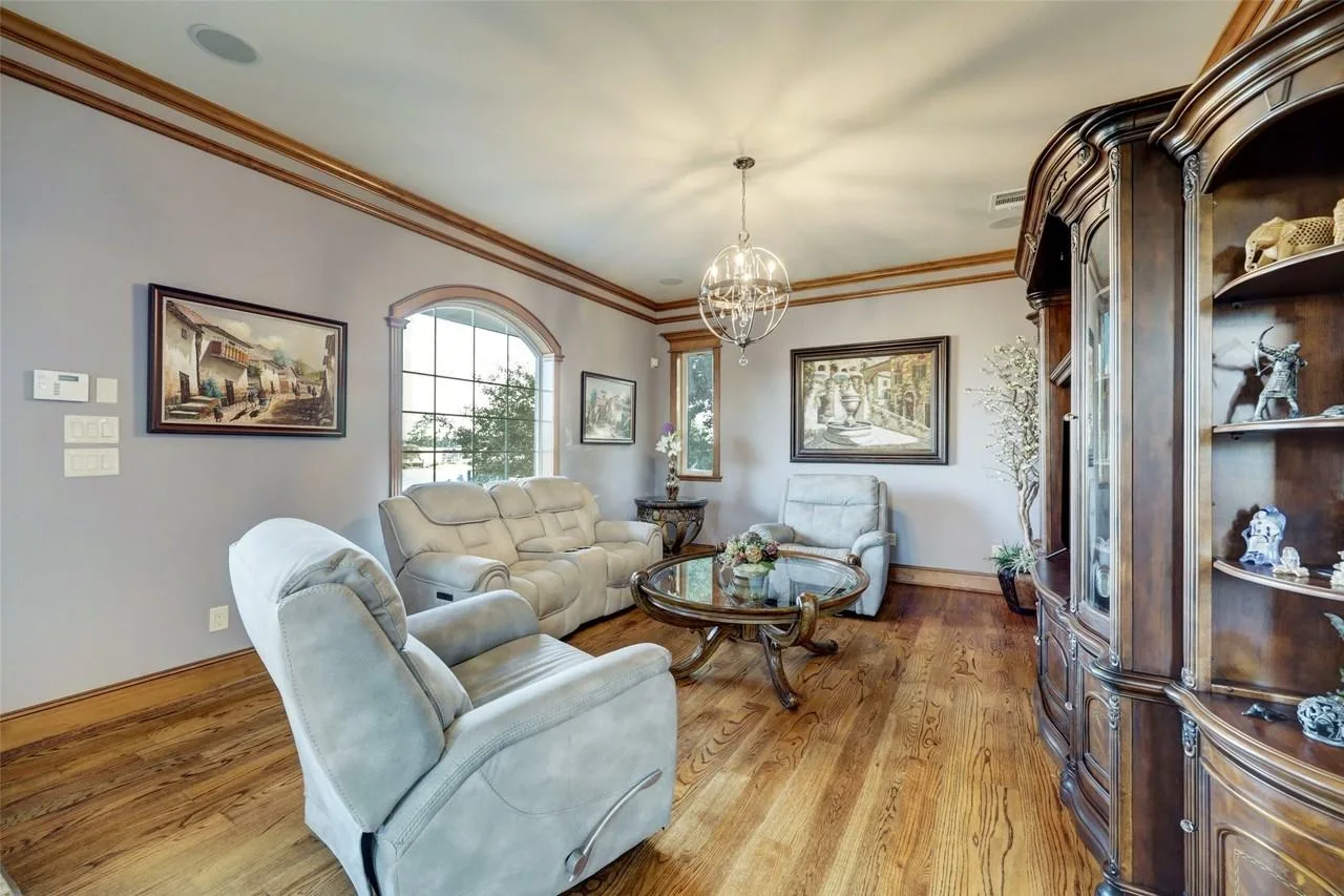 1302 W 21st St, Houston, TX 77008, USA