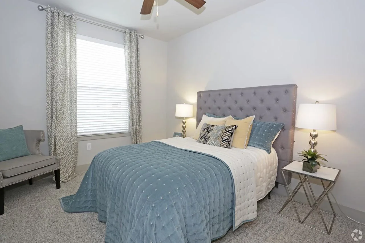 331 Forest Center Dr, Houston, TX 77339, USA