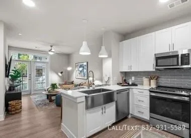 940 W Bay Area Blvd, Houston, TX 77598, USA