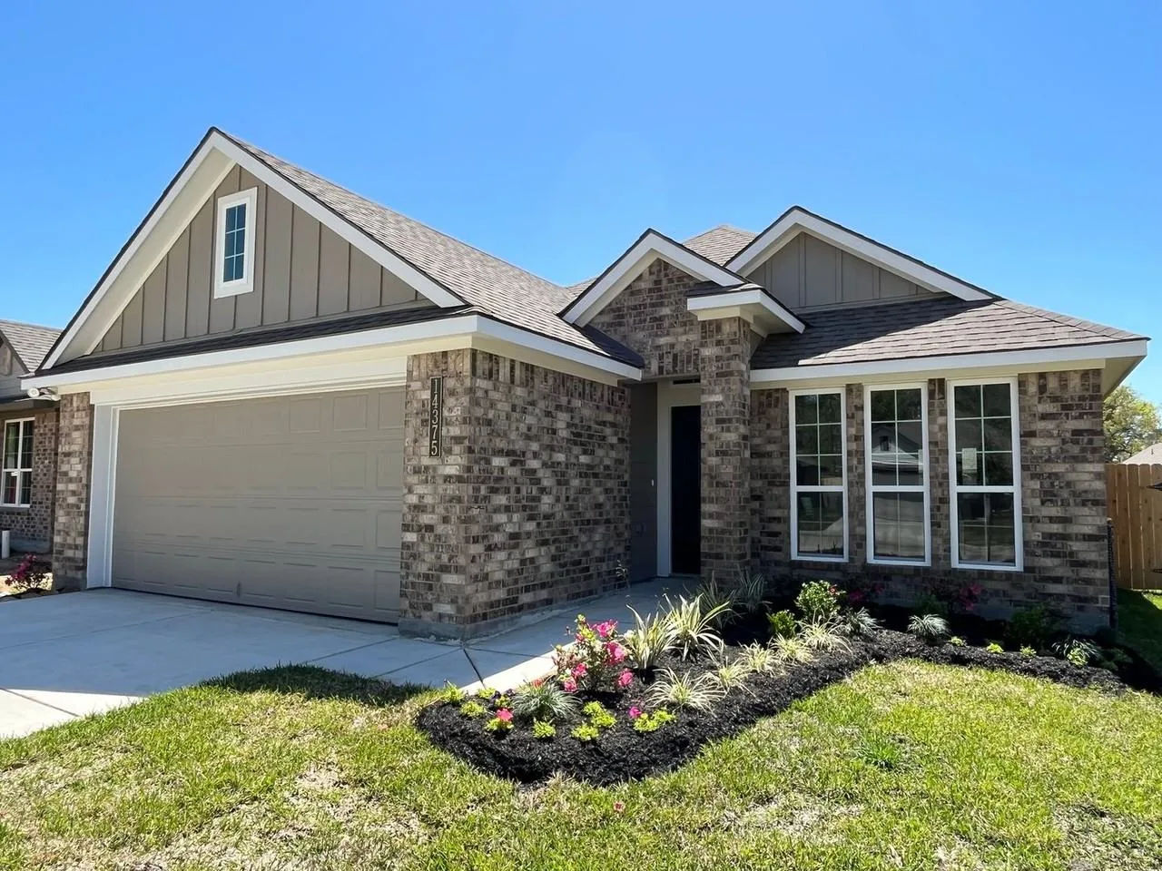 14375 N Summerchase Cir, Willis, TX 77318, USA