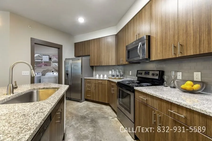 236 Westlake Park Blvd, Houston, TX 77079, USA