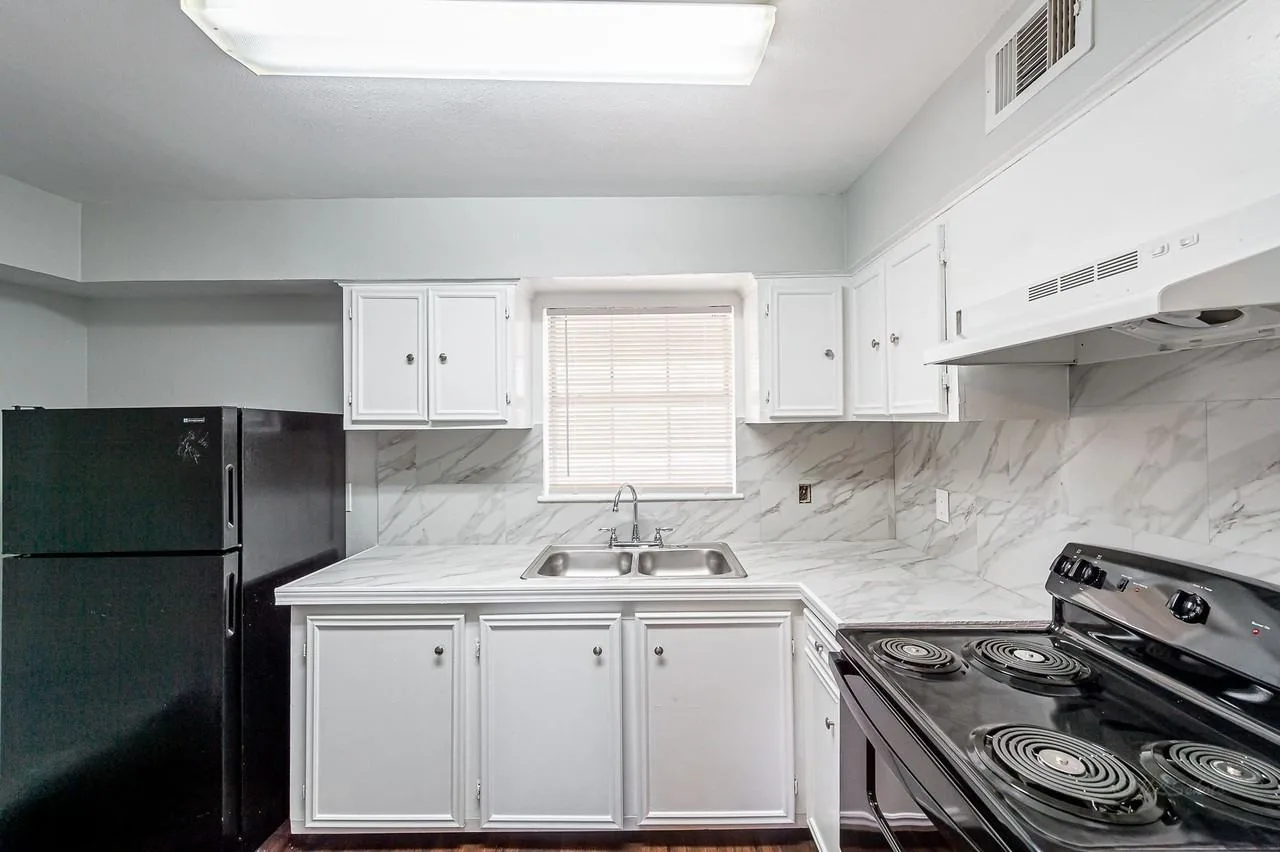 Casa Grande Apartments