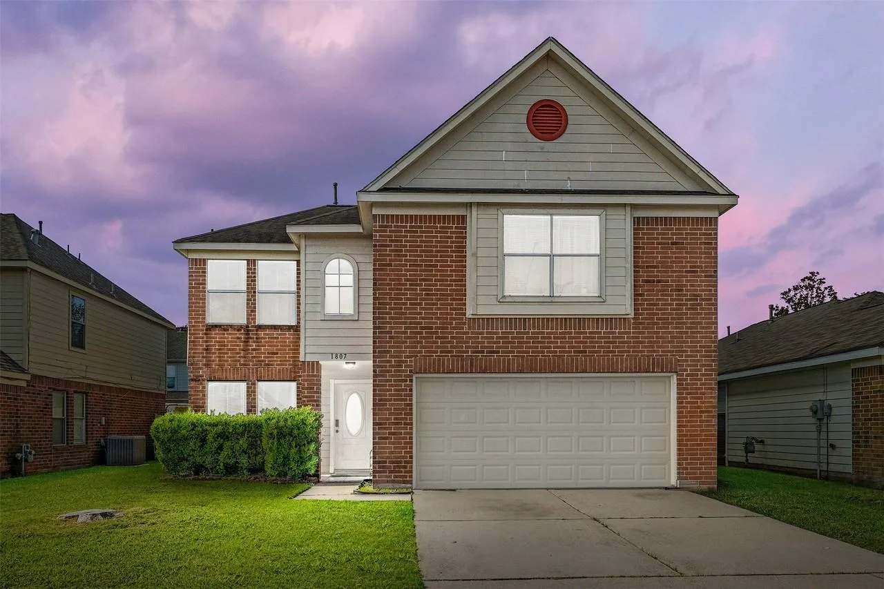 1807 Live Oak Hill St, Houston, TX 77067, USA