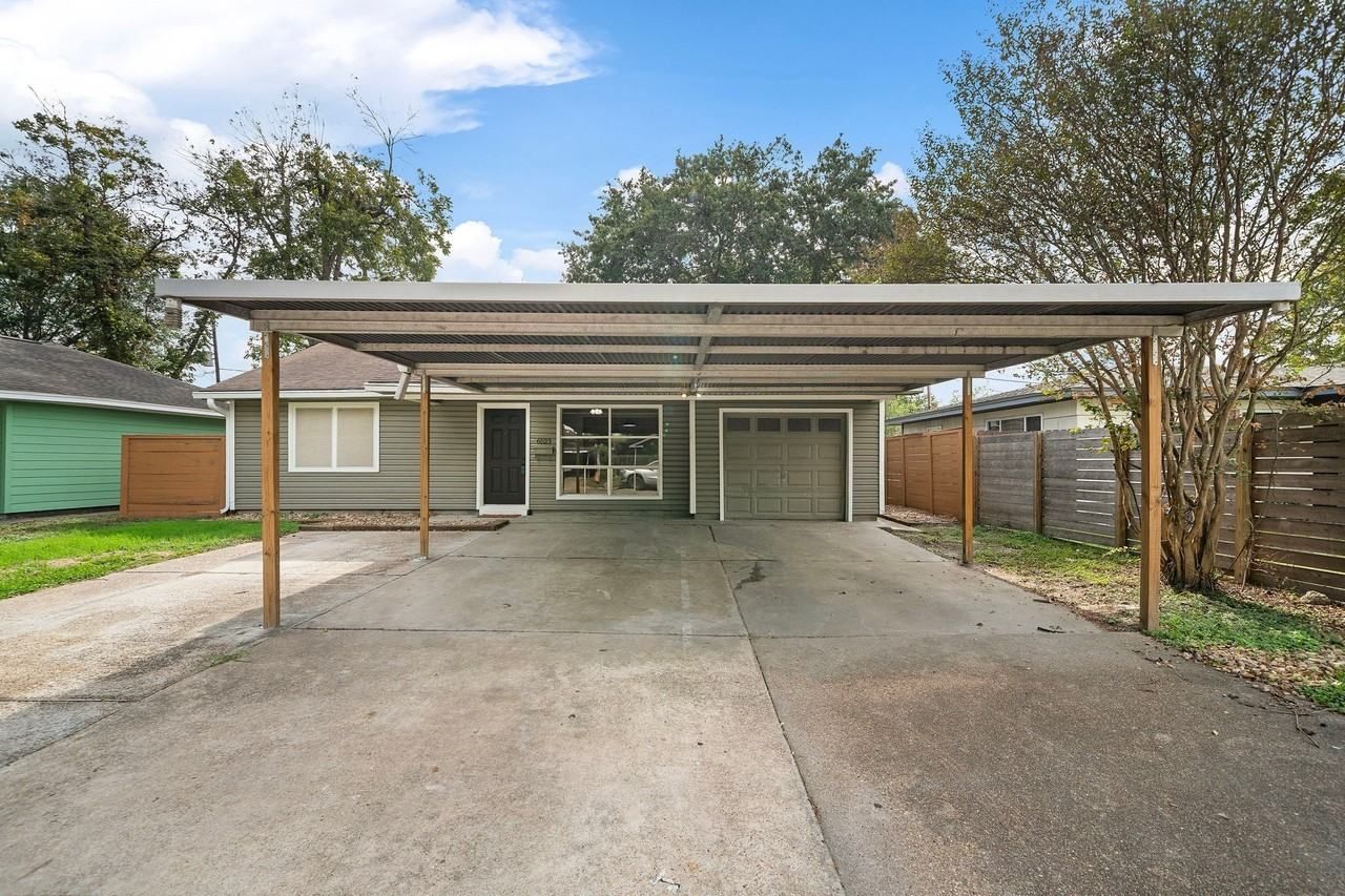 6523 Underhill St, Houston, TX 77092, USA