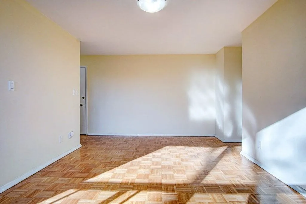 1525 Birchmount Road