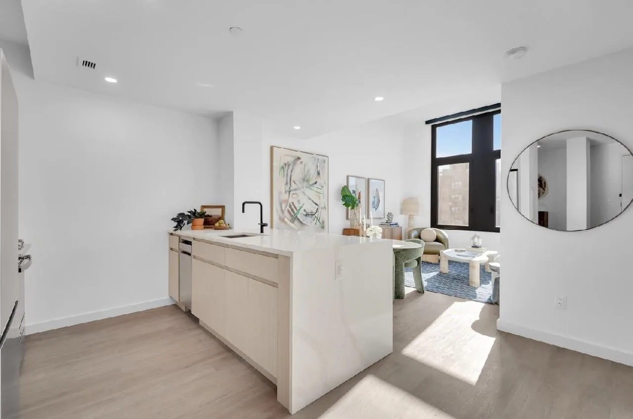 98-81 Queens Boulevard, Rego Park, NY 11374, USA
