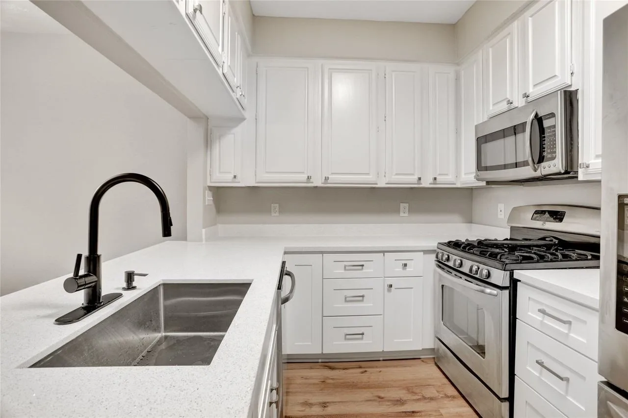 9424 Bassoon Dr, Houston, TX 77025, USA