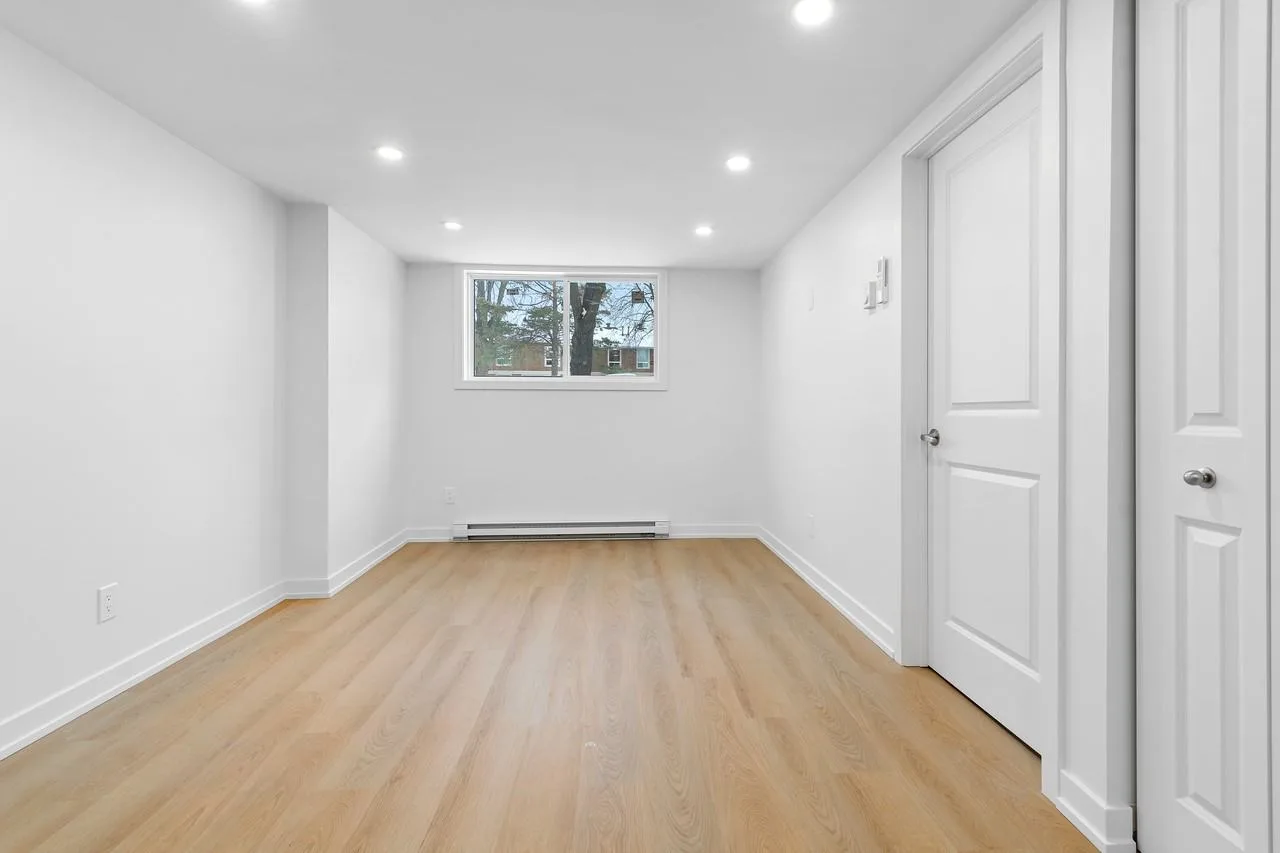 B-1408 Appleton Drive