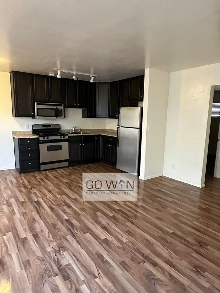 610 N 4th Ave