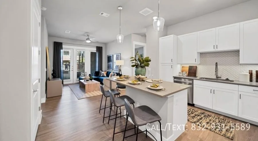 1508 Summer Street, Houston, TX 77007, USA