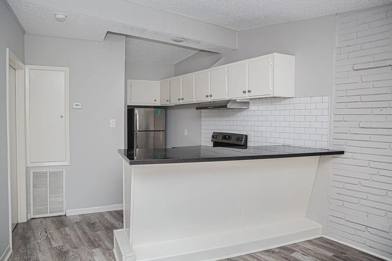 Merwin Street Apartments