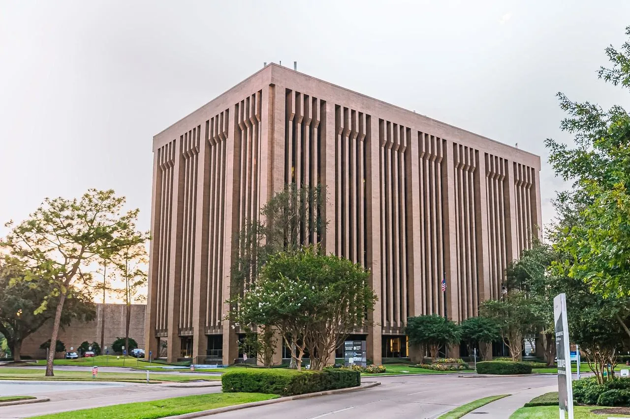 1900 Saint James Place, Houston, TX 77056, USA