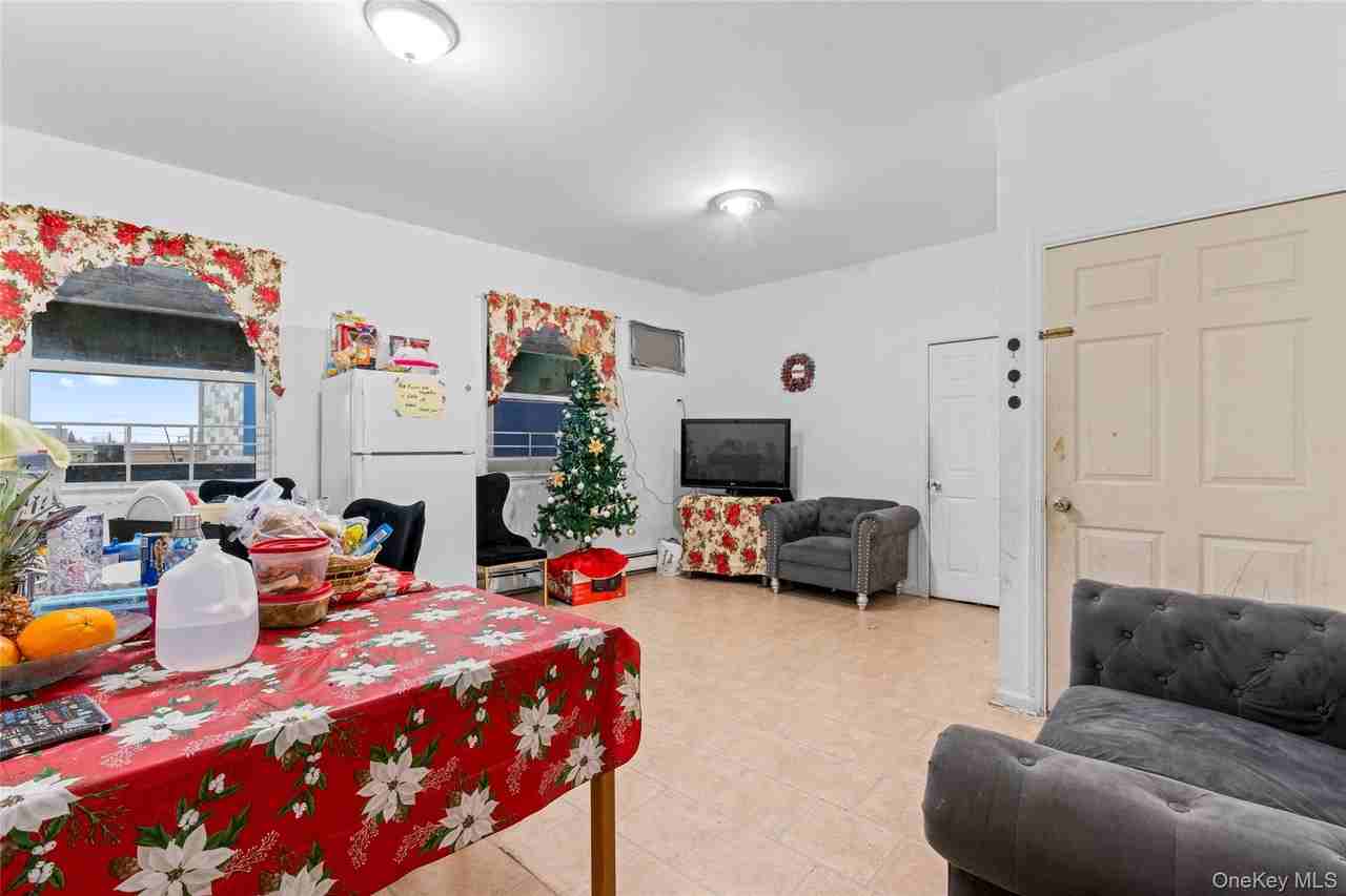 121-15 Jamaica Avenue, Richmond Hill, NY 11418, USA