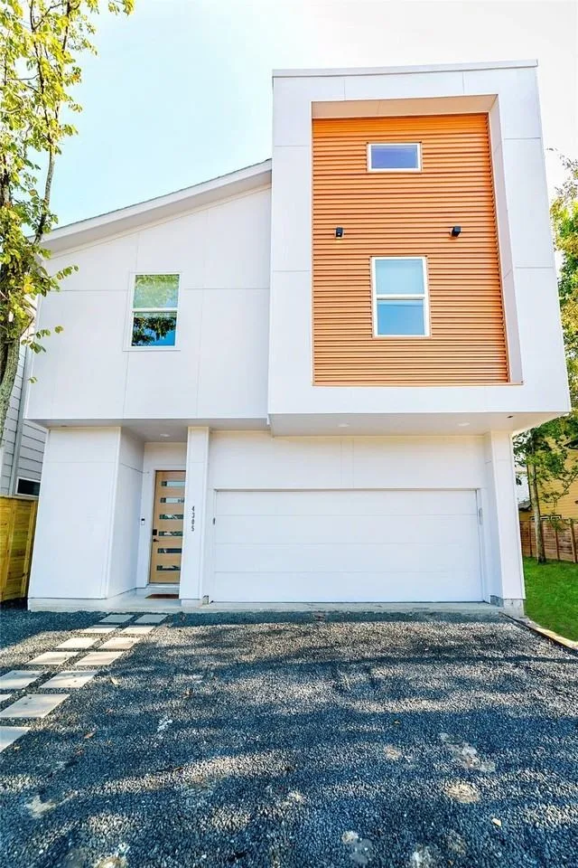 4303 Chester St, Houston, TX 77007, USA