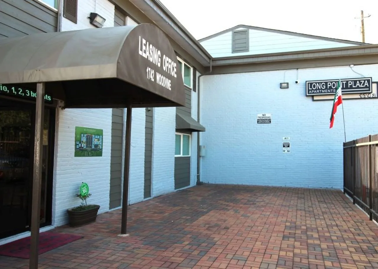 Long Point Plaza Apartments