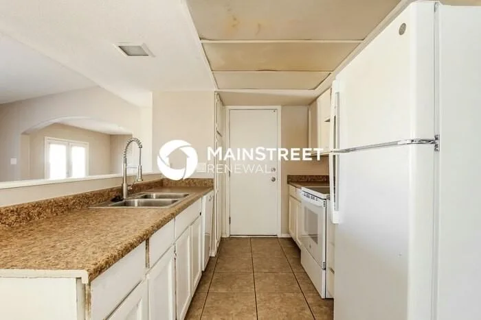 4228 North 85th Drive, Phoenix, AZ 85037, USA
