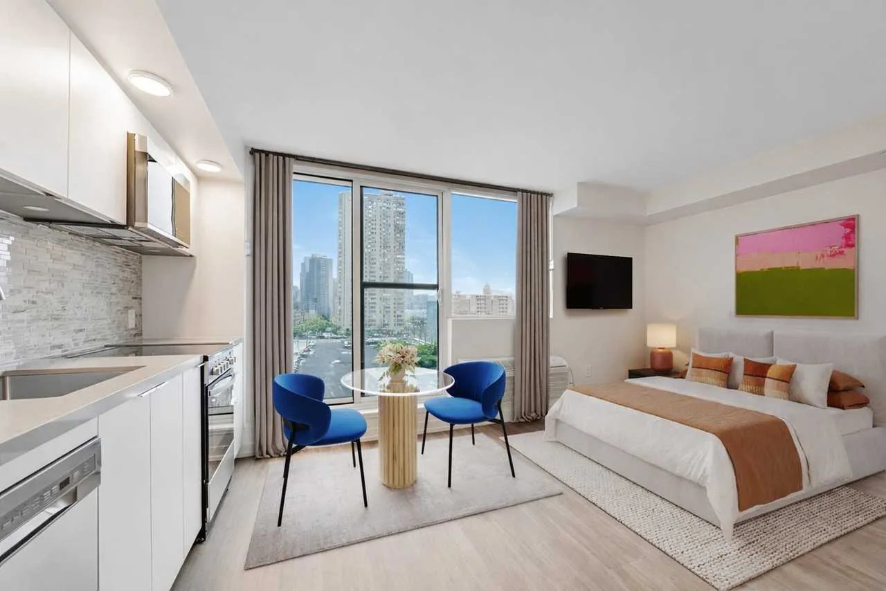 350 North Queens Quay West (Phase IV)
