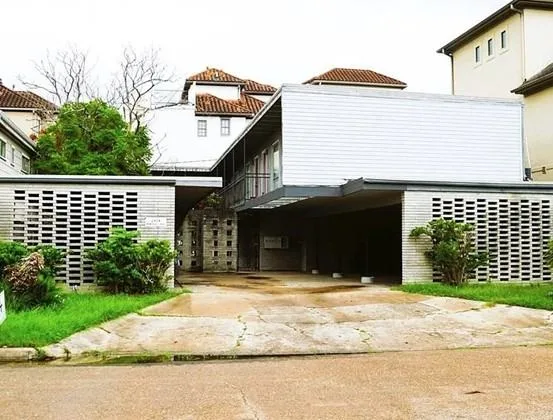 2414 Mimosa Dr, Houston, TX 77019, USA