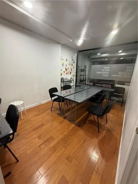 2115 E 16th St, Brooklyn, NY 11229, USA