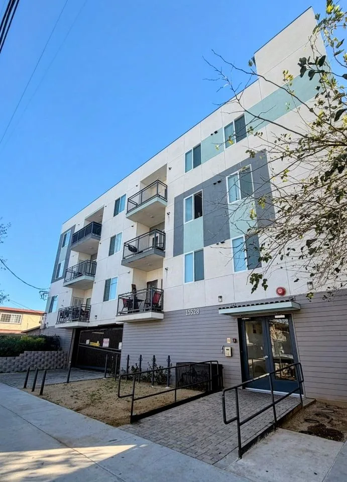 Bear Claw Apartments