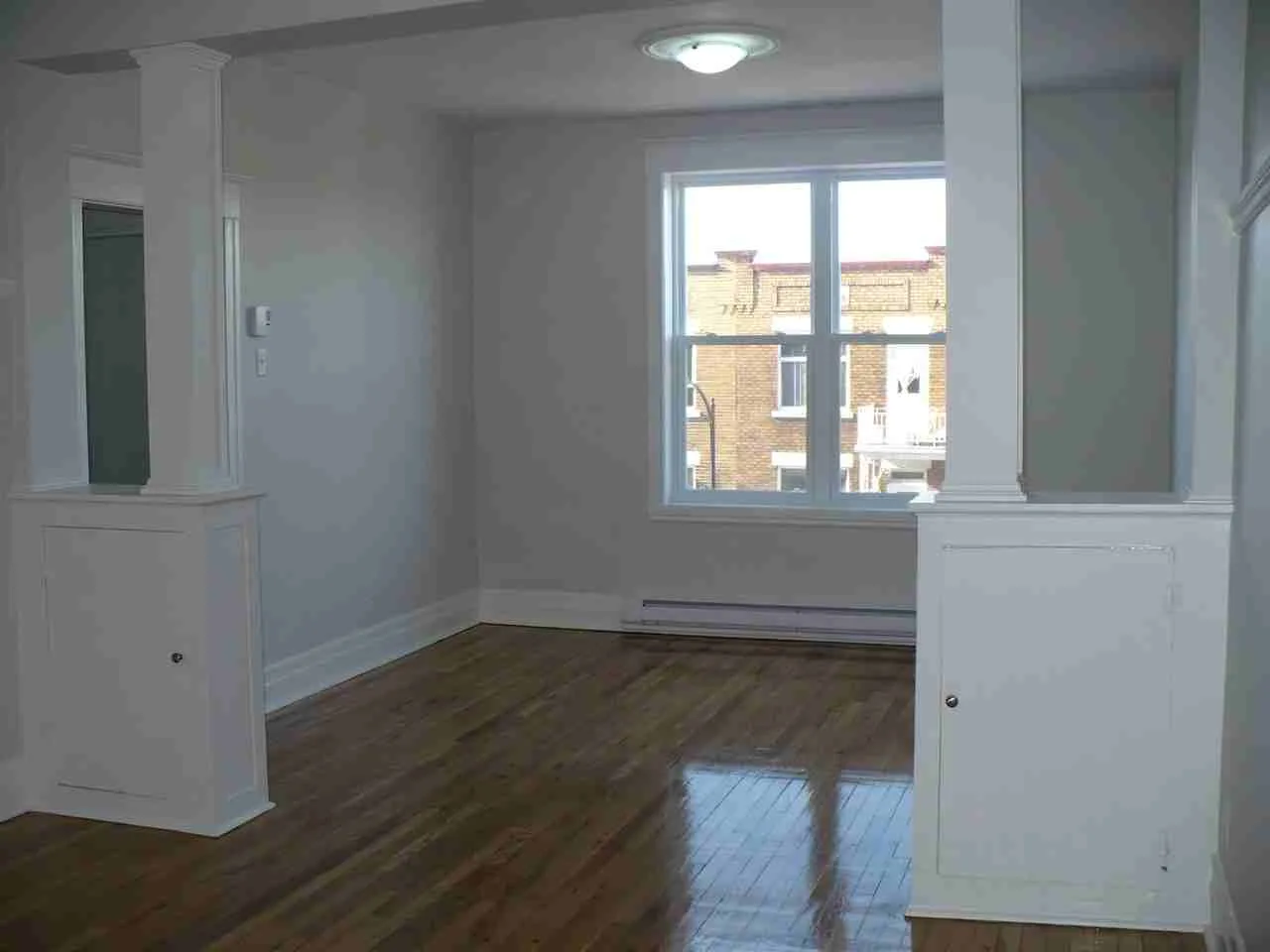 798 4e Avenue, Montréal, QC H4G 2Y4, CAN