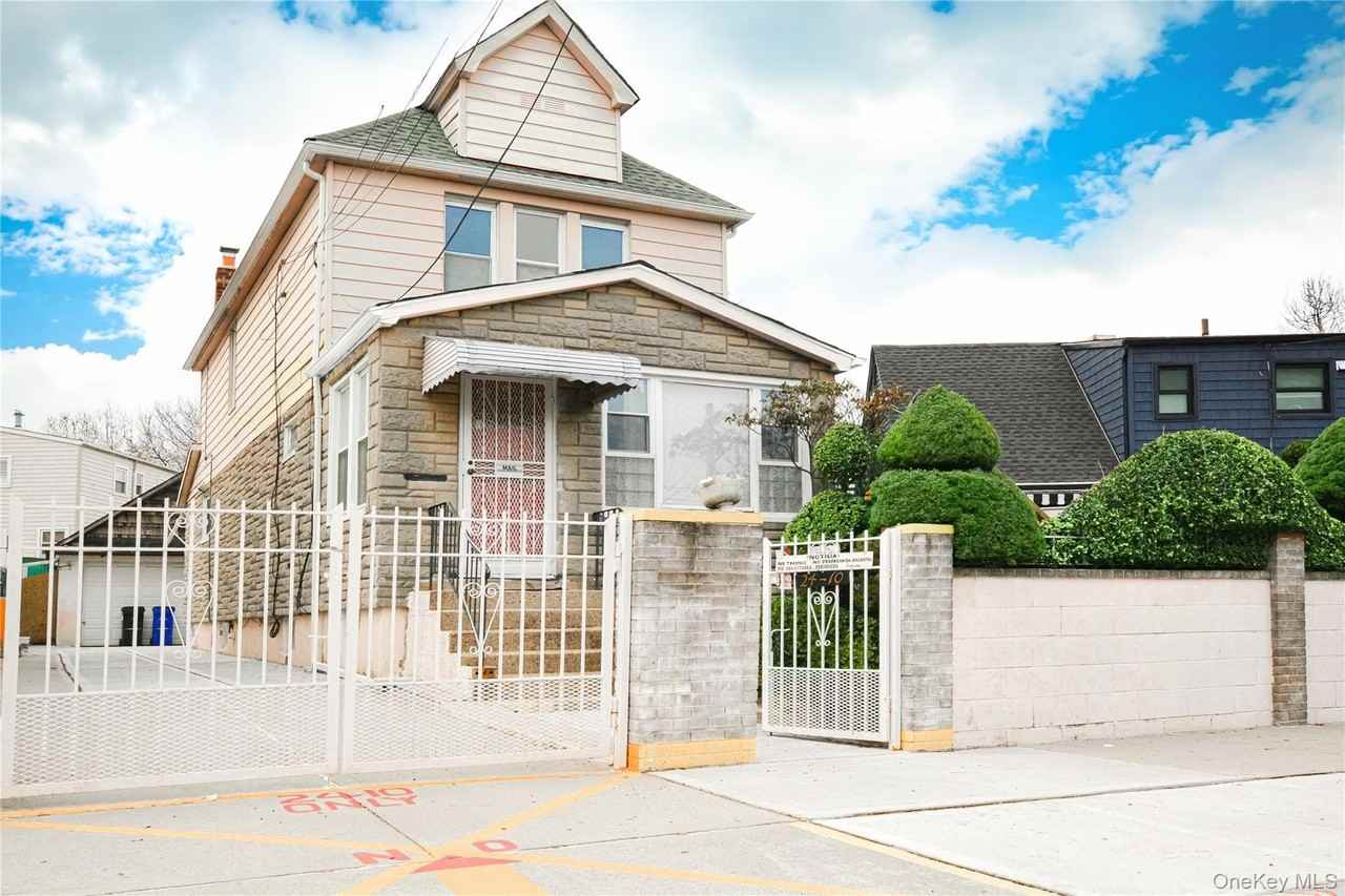 2410 Gillmore St, East Elmhurst, NY 11369, USA